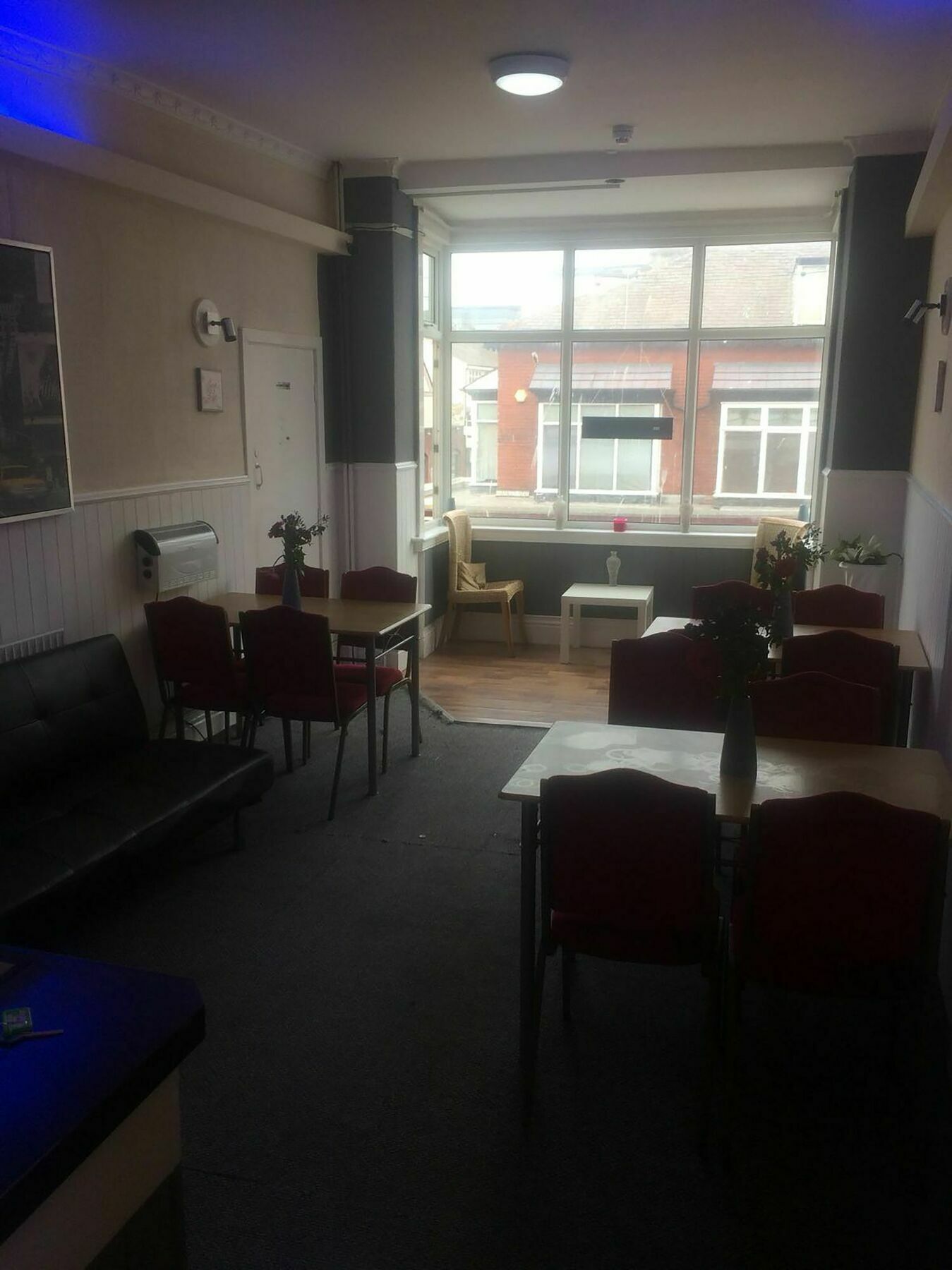 Charnely Hotel