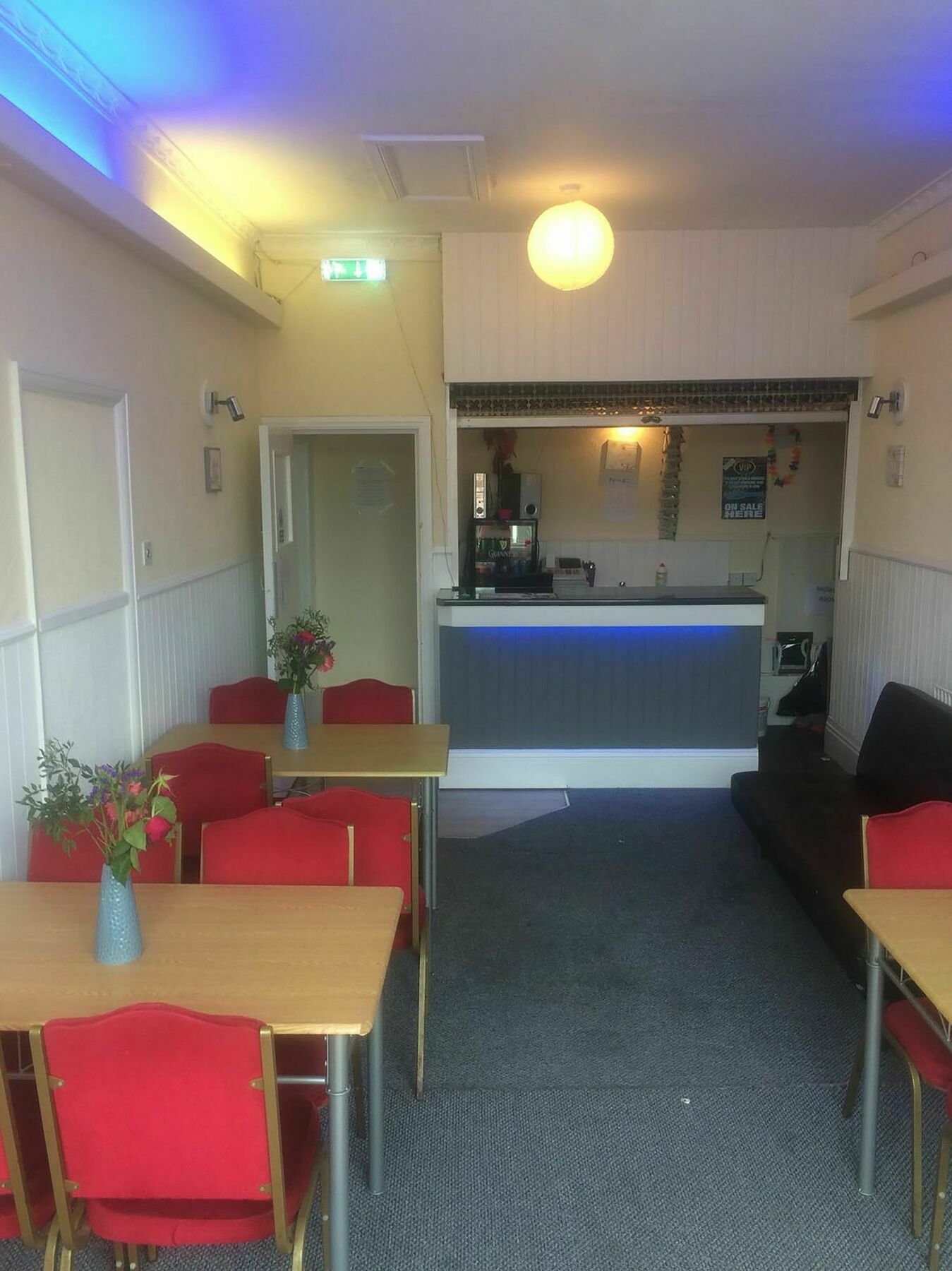 Hotel Charnely 2*